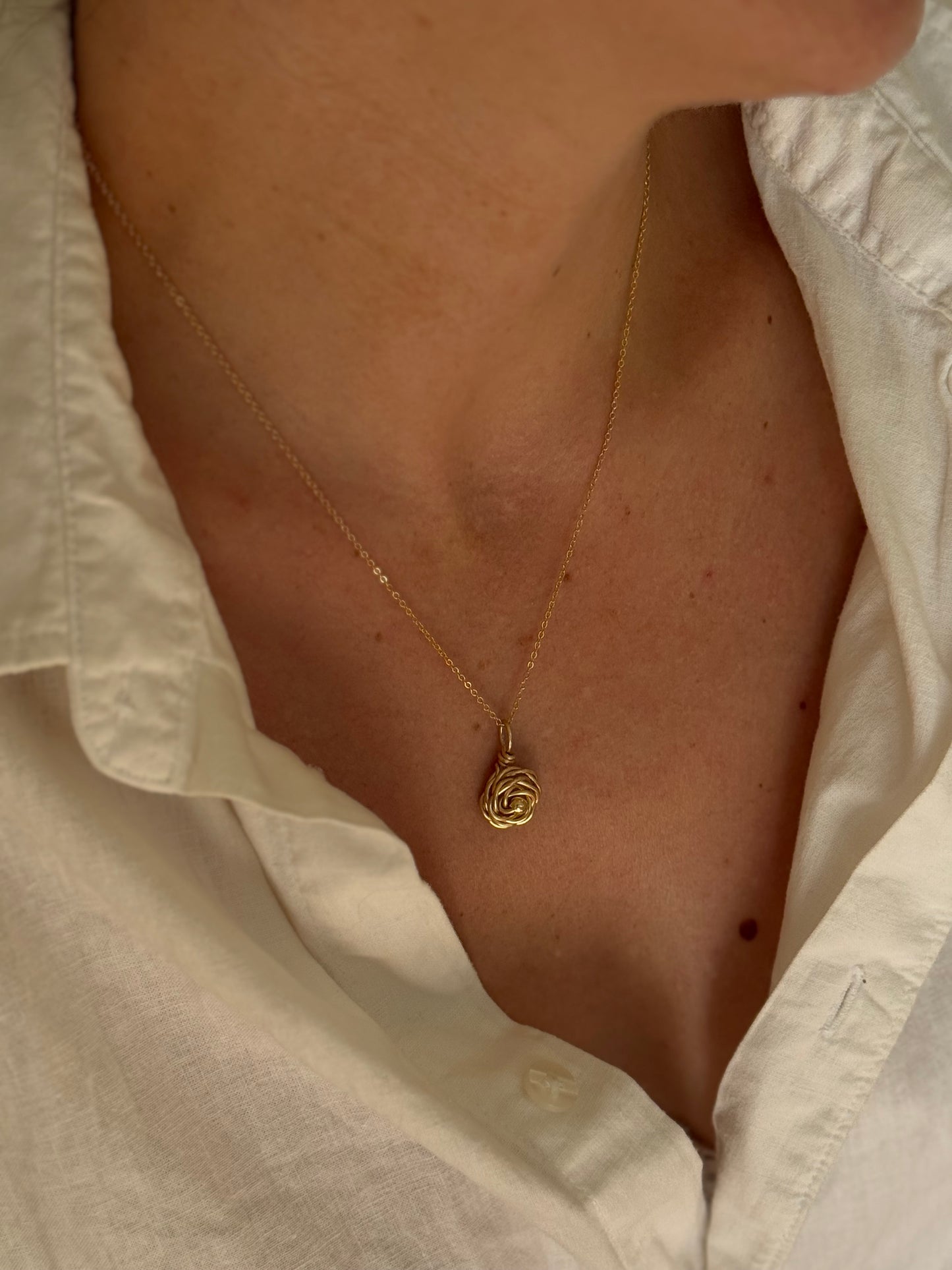 Collier Rosa