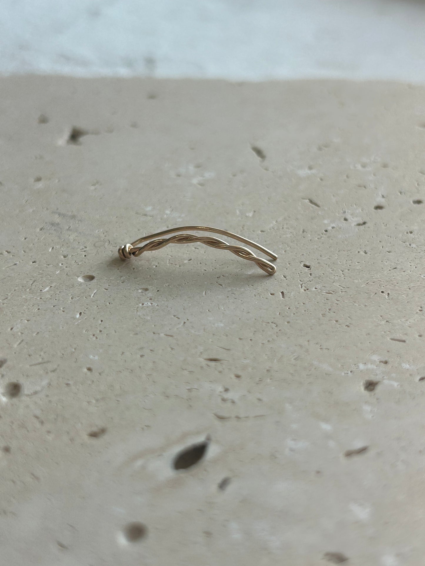 Verdrehter Kletterer