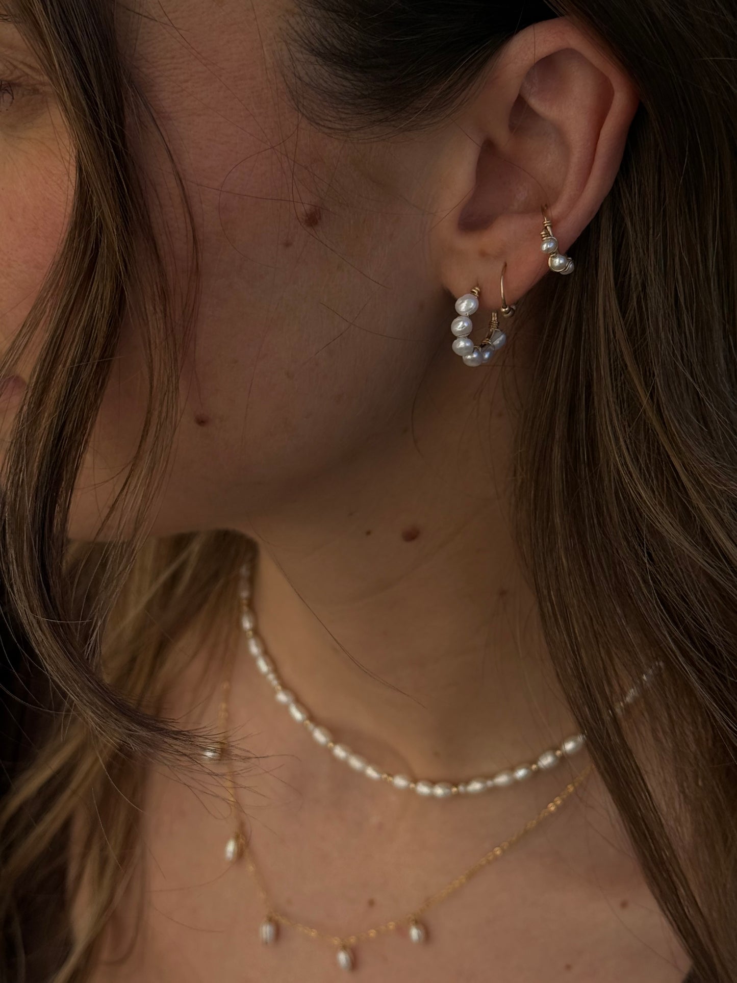 Ear cuff wave