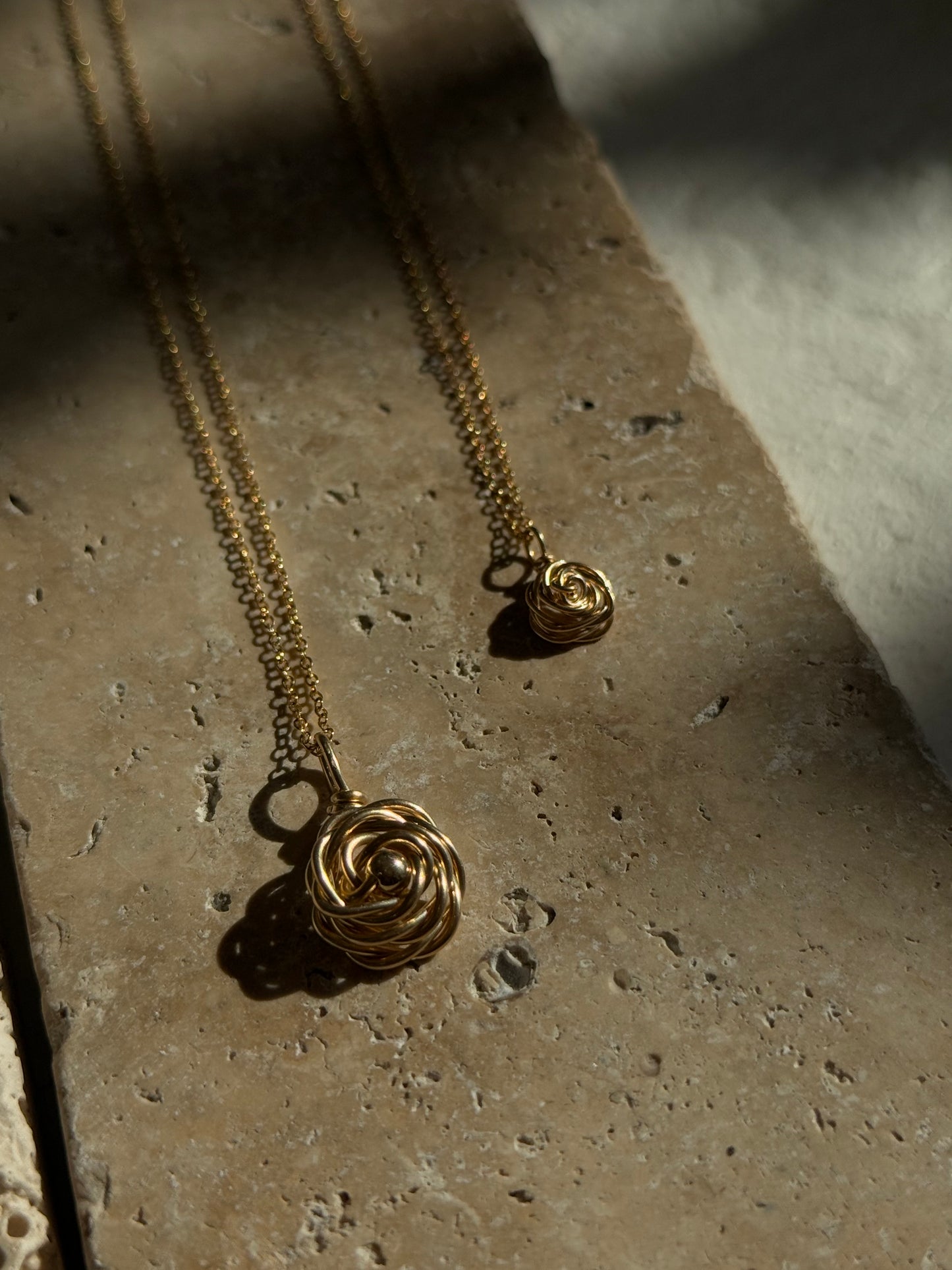 Collier Rosa