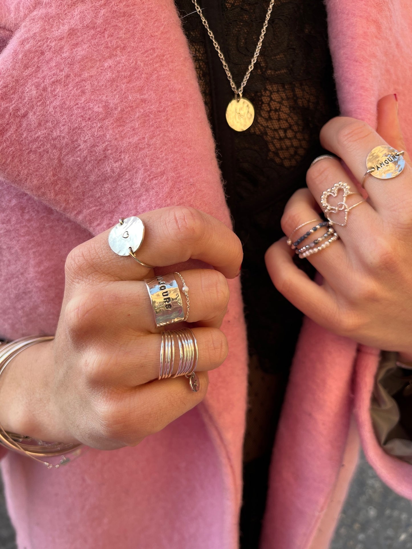 Izie ring