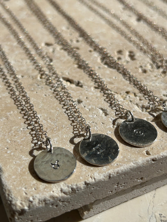 Collier Astro